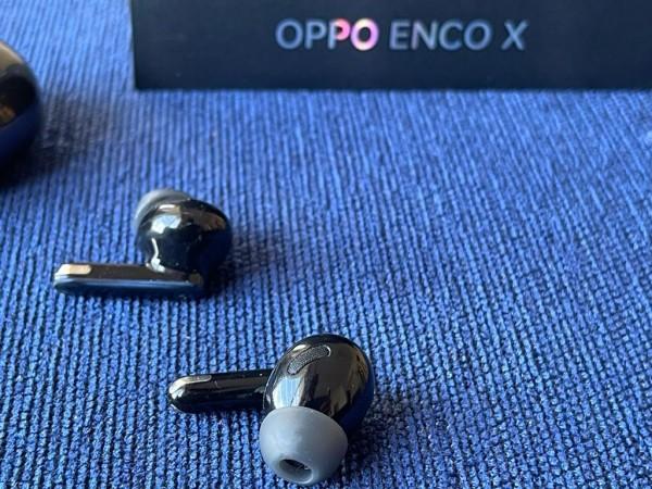 Oppo Enco X Oppo Enco X