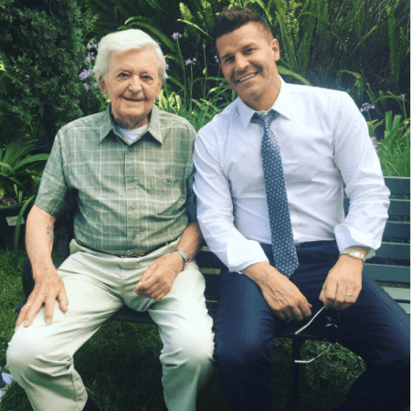 Hal Holbrook with David Boreanaz Hal Holbrook