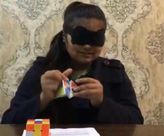 13-year-old Tanishka Sujit from Indore can solve Rubik's cube wearing a blindfold Tanishka Sujit