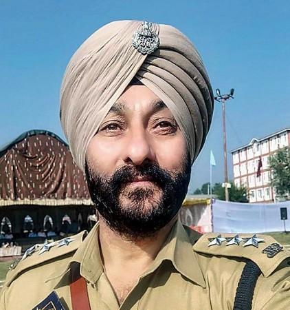 Suspended Jammu and Kashmir DSP Davinder Singh. Davinder Singh