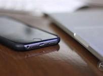 iphones smuggle