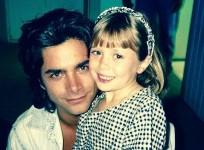 John Stamos Elizabeth Olsen