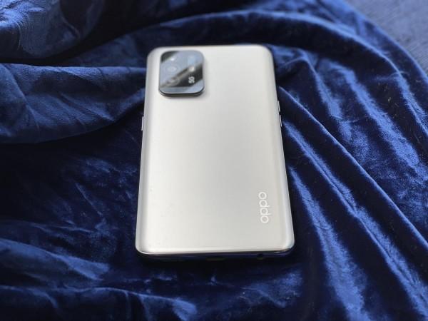 Oppo F19 Pro & F19 Pro Oppo F19 Pro & F19 Pro