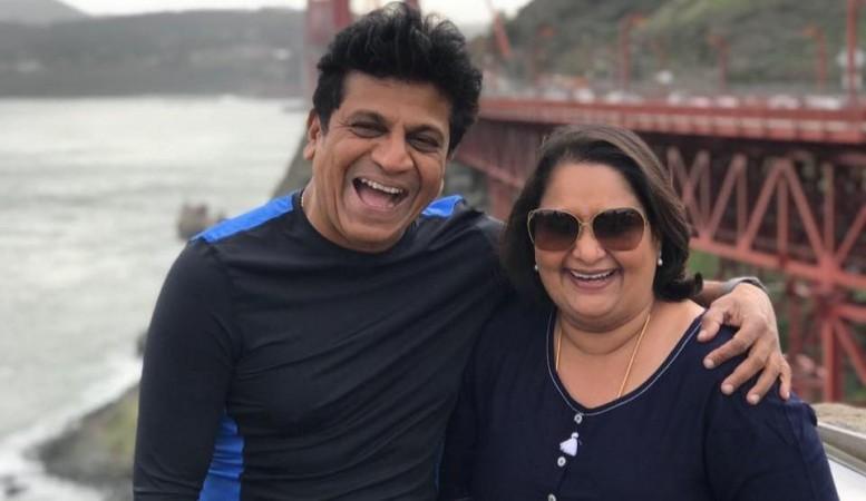 Shivaraj Kumar with wife Geetha. Shivaraj Kumar with Geetha