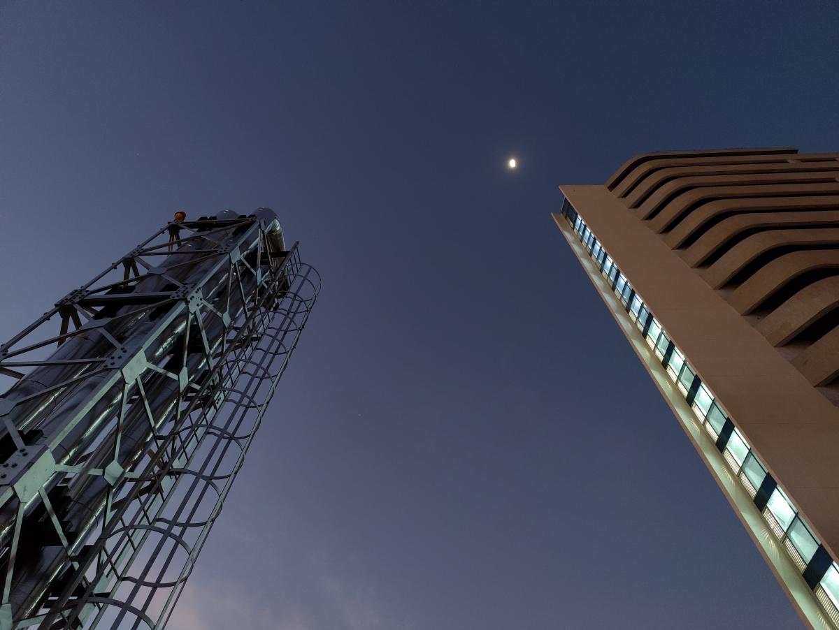 OnePlus 9 Pro camera sample - Nightscape OnePlus 9 Pro camera sample