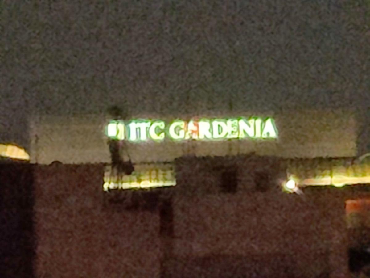 OnePlus 9 Pro camera sample - low light 30x zoom OnePlus 9 Pro camera sample