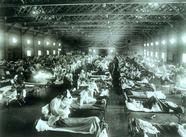 A Spanish flu hospital in 1918 Spanish Flu