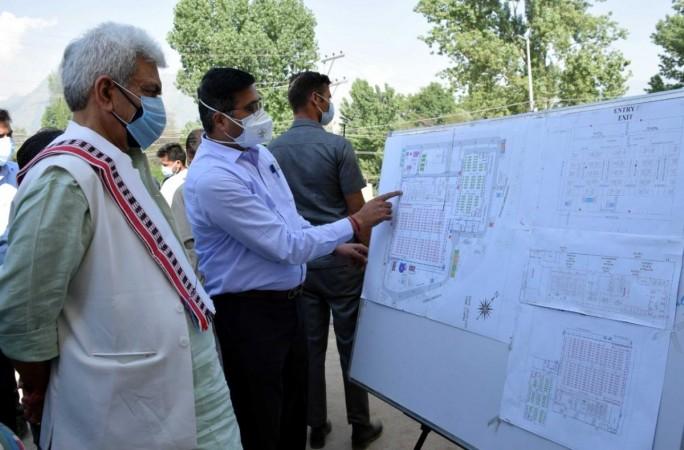 Lieutenant Governor, Manoj Sinha on Sunday inspecting work of 500-bedded dedicated COVID in Kashmir
