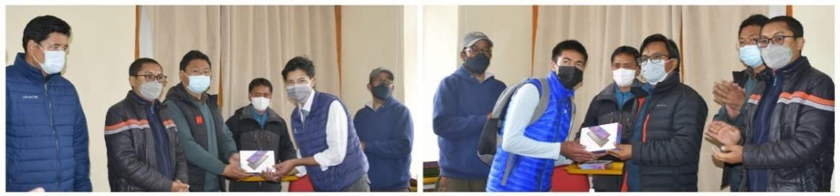 Students get pre-loaded educational tablets in Ladakh