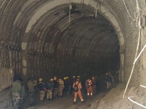 Tunnel