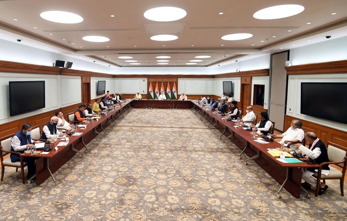 PM Modi meets J&K's top leaders; First pictures from crucial meeting [see pictures]