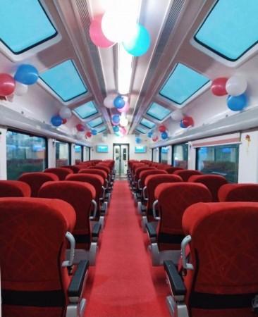 Train with a view: Railways launches Vistadome coach on Mumbai-Pune route Vistadome coaches