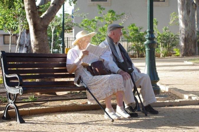 Representational Image old age