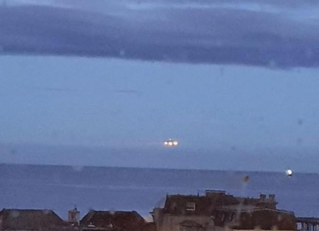 UFO spotted above the ocean in Devon UFO Devon