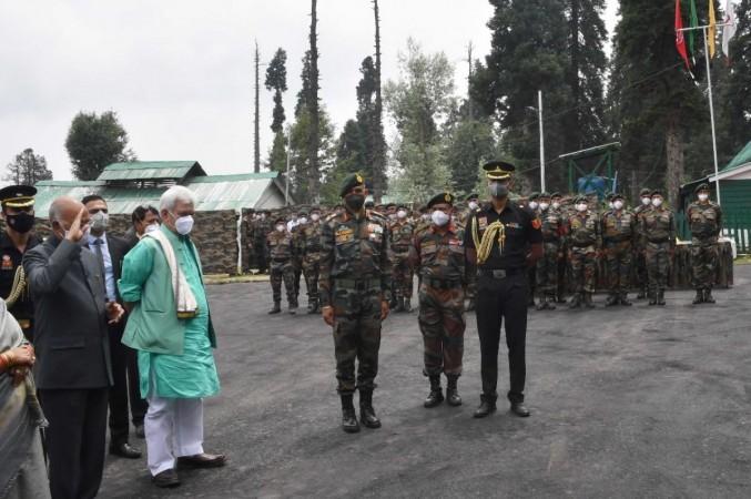 President Kovind pays homage to Kargil heroes