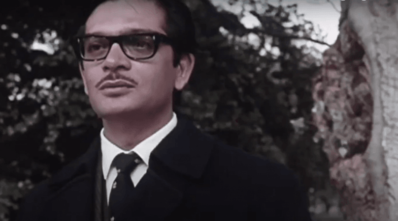Gulzar as an actor in Jallian Wala Bagh Gulzar as an actor in Jallian Wala Bagh