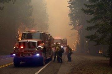 California's Caldor wildfire grows 10 times in size in 48 hrs.(pic credit: https://mobile.twitter.com/CALFIRECZU) California's Caldor wildfire
