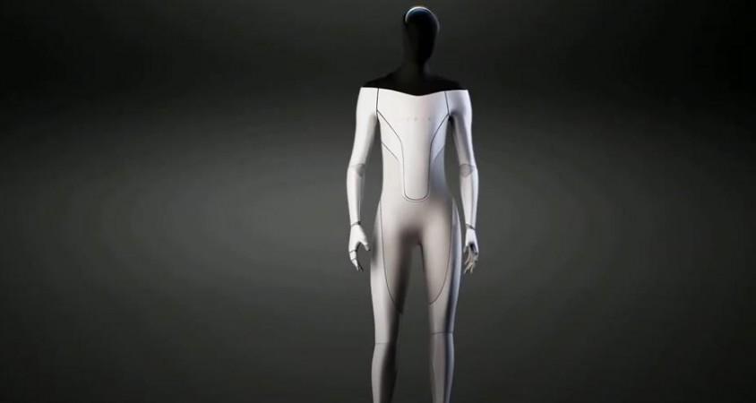 Tesla's humanoid bot humanoid robot