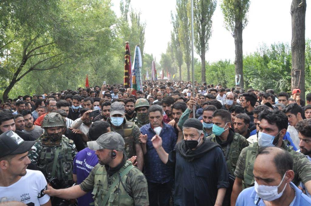 J&K's Muharram procession in photos; Kashmir not under lockdown [proof here]