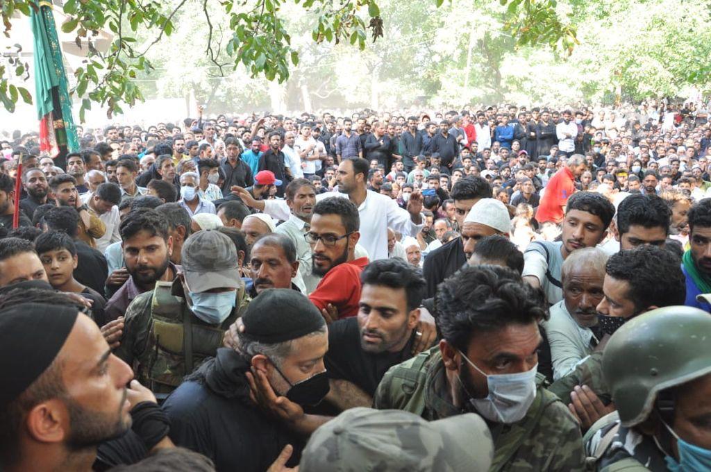 J&K's Muharram procession in photos; Kashmir not under lockdown [proof here]