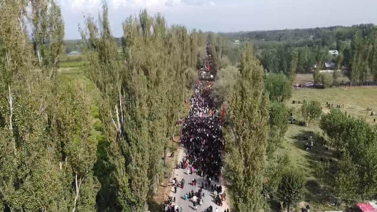 J&K's Muharram procession in photos; Kashmir not under lockdown [proof here]