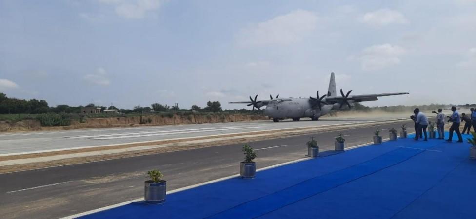 IAF aircraft carrying Rajnath, Gadkari lands at NH in Rajasthan