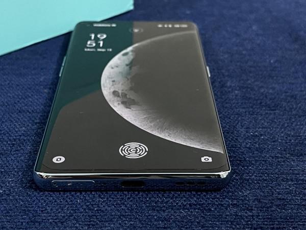 Oppo Reno6 Pro review Oppo Reno6 Pro review