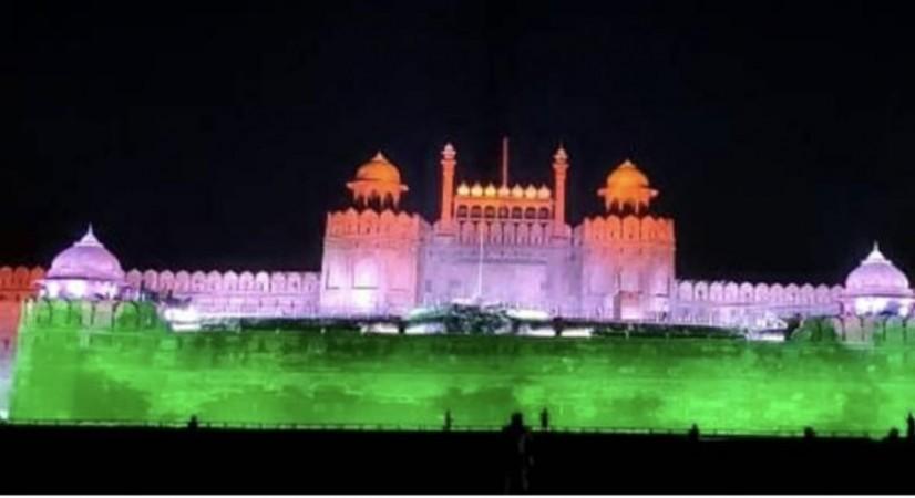 100 monuments lit in Indian flag colours 100 monuments lit in Indian flag colours