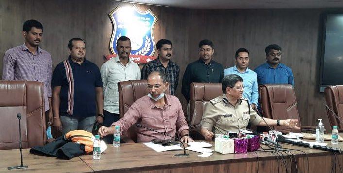 Gift wrapped, smuggled using Dunzo, Swiggy; drugs worth ₹60 lakh seized in B'luru [details]