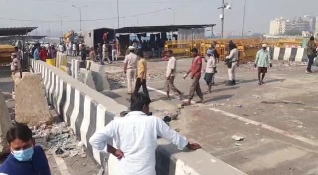 Delhi Police has now removed barricades