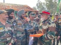 PM with soldiers
