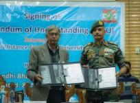 Army signs MoU with Kashmir University for academic courses to soldiers