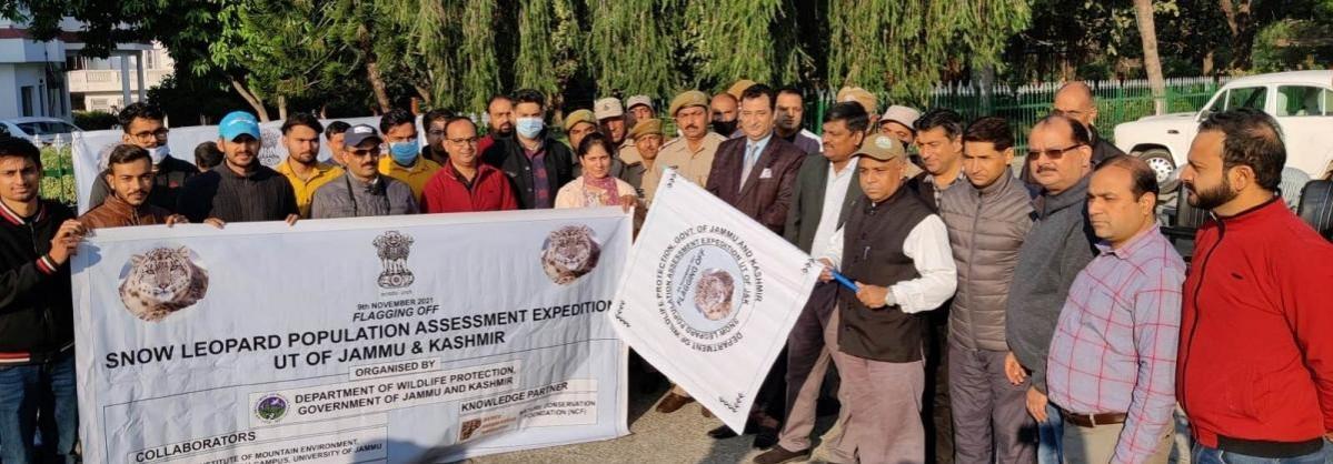 Chief wildlife warden launching snow leopard population assessment expedition