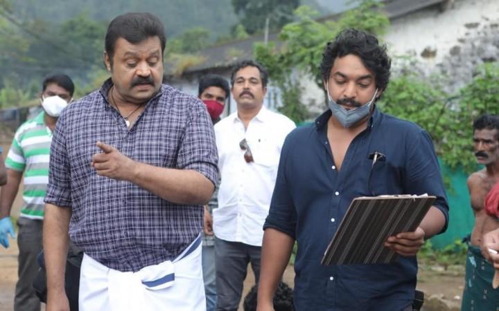 Nithin Renji Panicker (Right) with Suresh Gopi (Left) in the shooting sets of Kaaval Kaaval