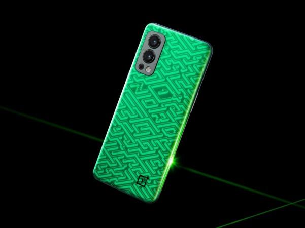 OnePlus Nord 2 x PAC-MAN Edition OnePlus Nord 2 x PAC-MAN Edition
