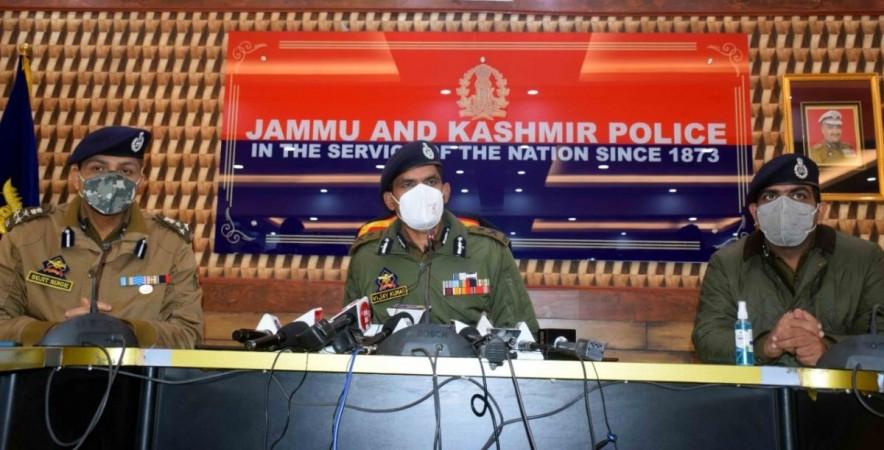 IGP Kashmir Vijay Kumar sharing details about Hyderpora encounter at Srinagar IGP Kashmir Vijay Kumar