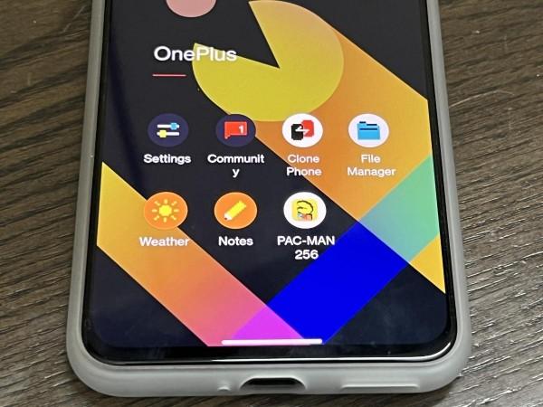 OnePlus Nord 2 x PAC-MAN Edition hands-on OnePlus Nord 2 x PAC-MAN Edition hands-on