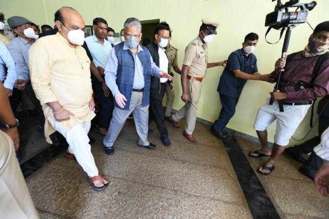 JNCASR turns into puddle; labs waterlogged, precious samples feared wasted [details]