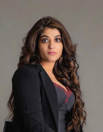 Dr. Sonal Mahalwar