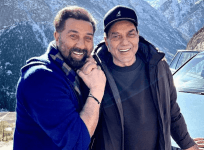 Sunny Deol and papa Dharmendra on their trip to Manali