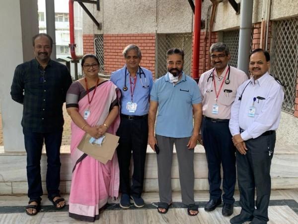 Kamal Haasan with doctors who treated him for Covid-19 infection Kamal Haasan