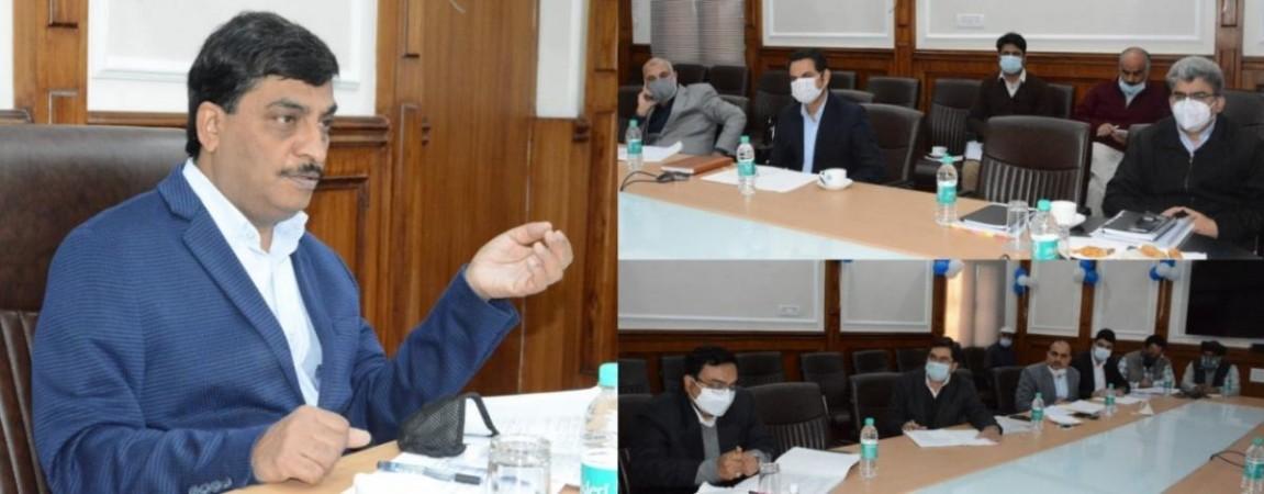 J&K's chief secretary Dr. Arun Kumar Mehta chairing meeting of JK Minerals J&K's chief secretary Dr. Arun Kumar Mehta