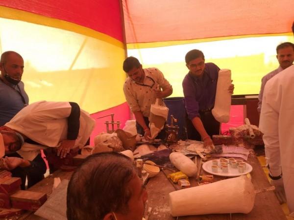 Jaipur Foot USA's mobile van helping differently-abled stand on their feet now in Gujarat's Mahuva