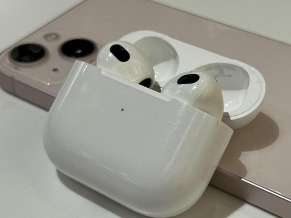 AirPods 3 review AirPods 3 review