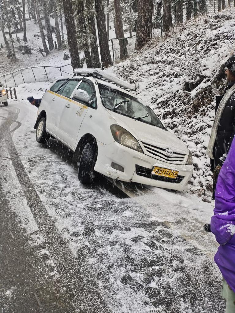 Gulmarg snow accidents