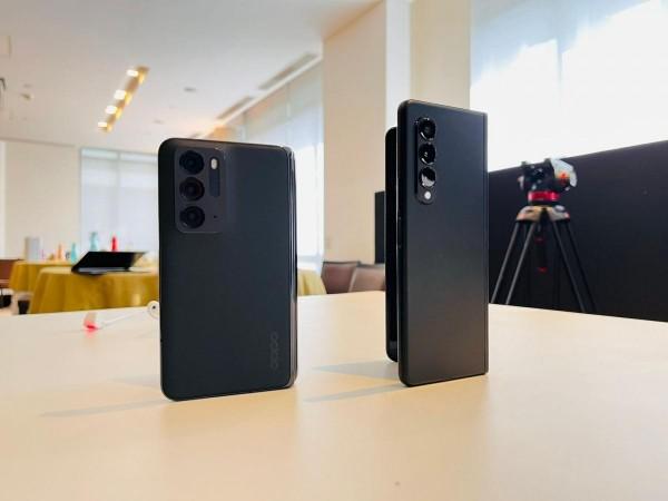 foldable smartphones foldable smartphones