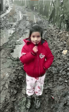 Little reporter