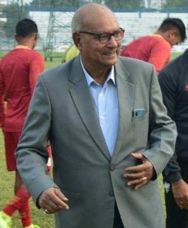 India's football great Subhas Bhowmick passes away at 71. India's football great Subhas Bhowmick passes away at 71.