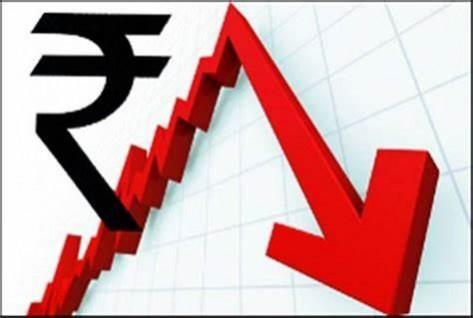 Rupee to slip on expensive crude oil, FII funds' outflow