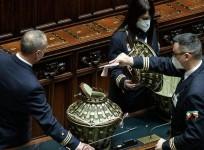 A lawmaker casts his ballot during the vote at the Chamber of deputies, in Rome, Italy, 26 January 2022.